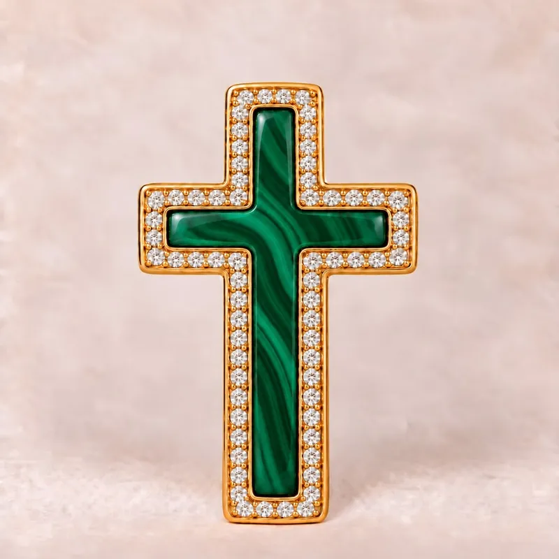 Kreuz Anhänger mit Malachit als Hauptstein